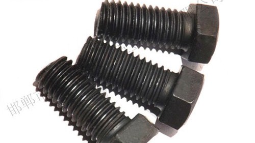 外六角螺絲斷裂一般都是松動而斷裂的。